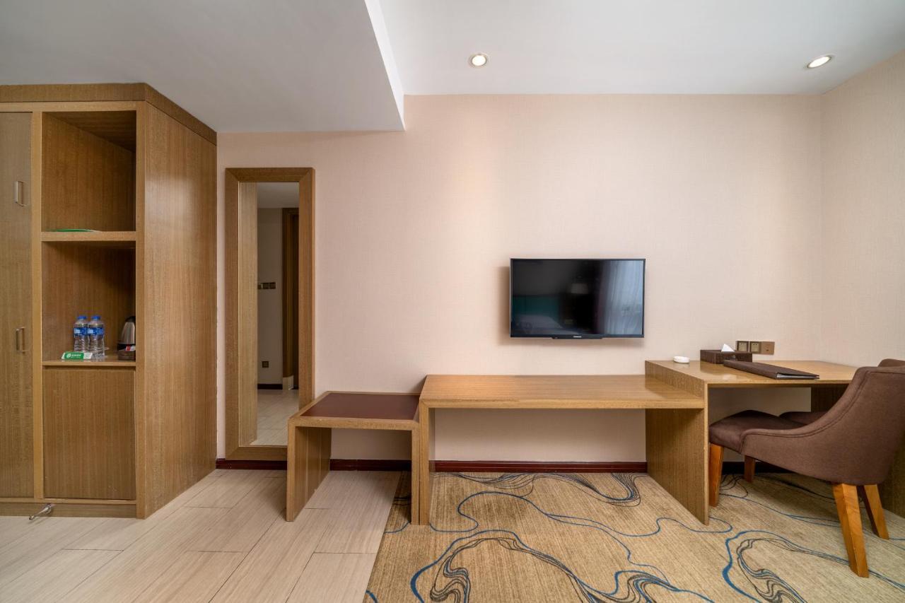 Guangzhou Boyi Hotel Kültér fotó